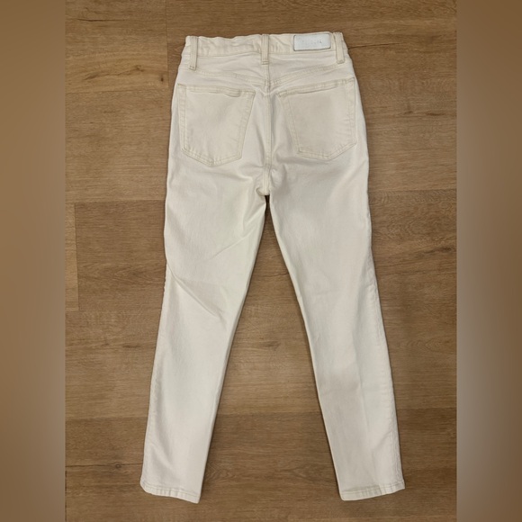Re/Done White High Rise Skinny Jeans - Size 26 - Picture 2 of 10